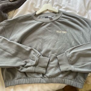 H&M crop sweatshirt
